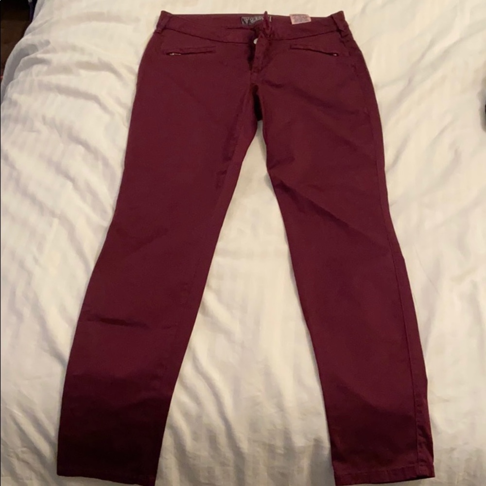 Guess Dress pants or casual pants